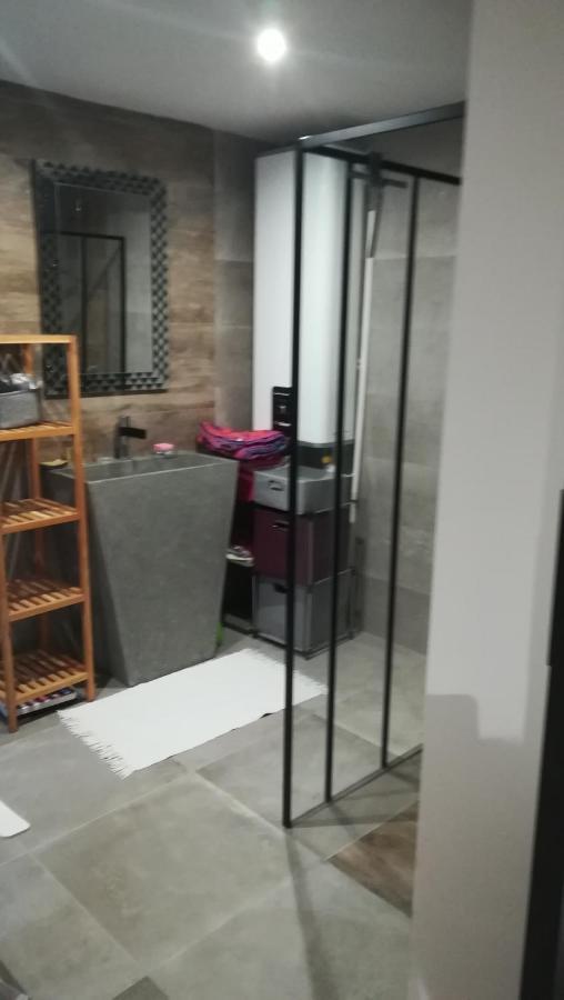 Maryse Hotel Douvrin Cameră foto